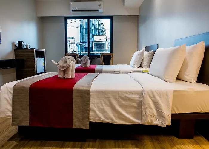 Nouriva Place 3*