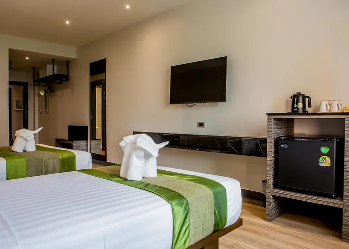 Nouriva Place 3*